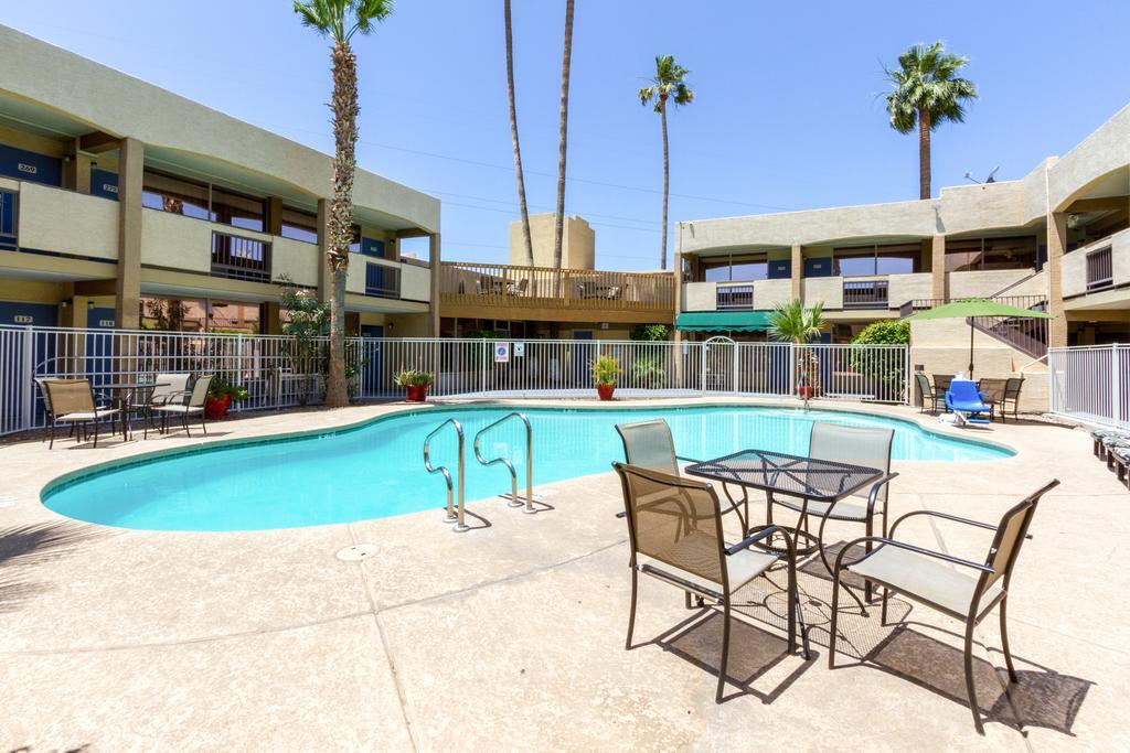 Motel 6 Glendale Az Zewnętrze zdjęcie