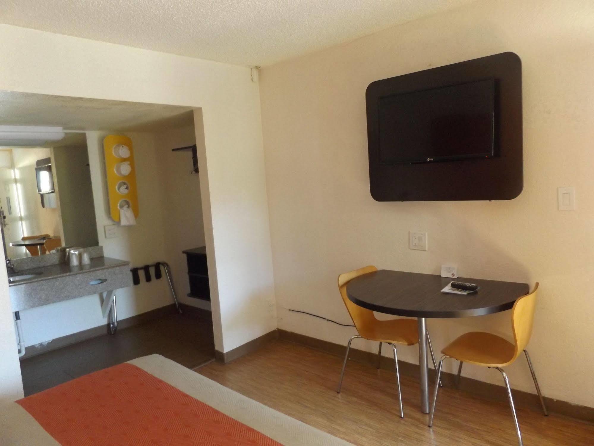 Motel 6 Glendale Az Zewnętrze zdjęcie