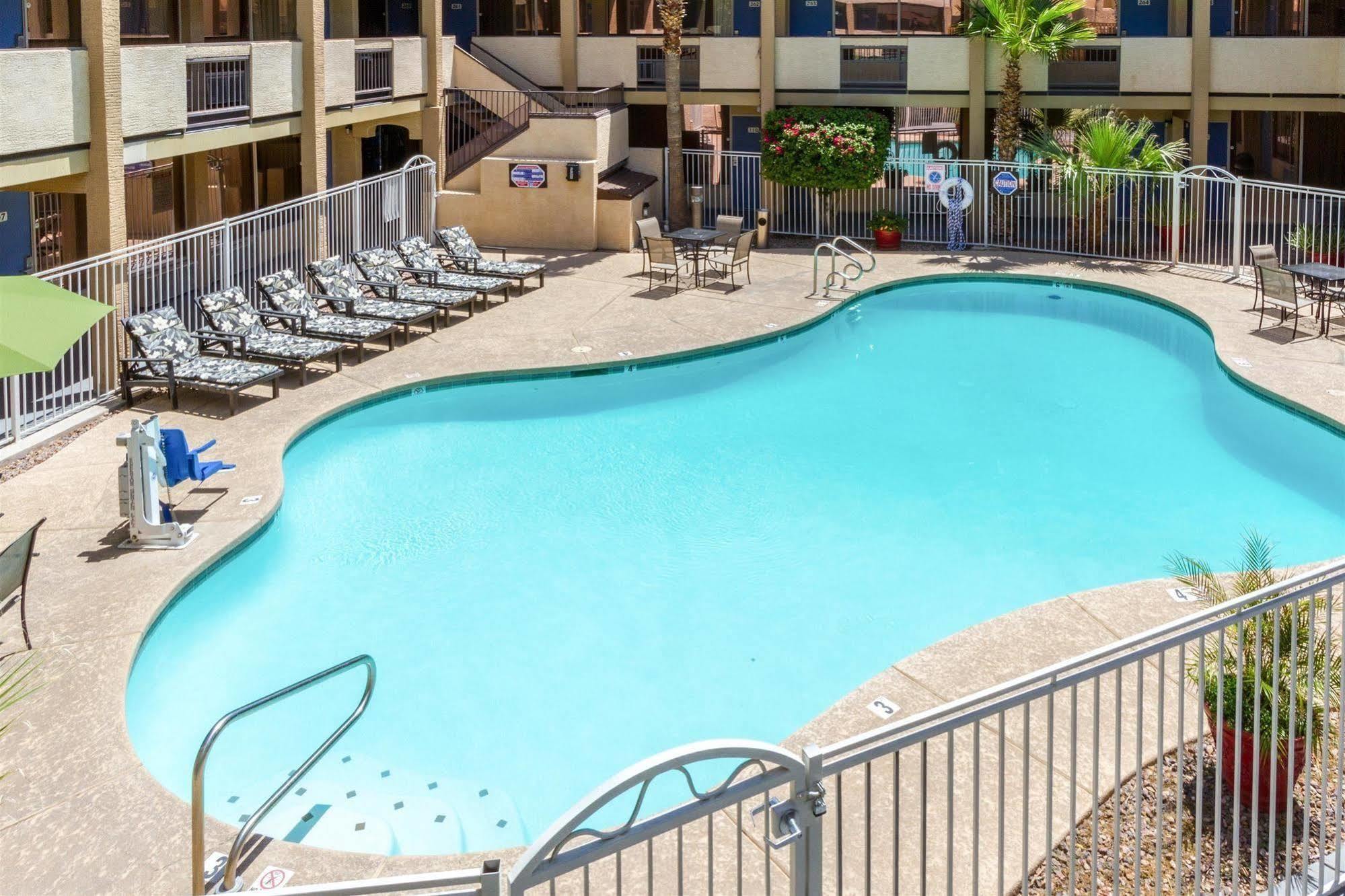 Motel 6 Glendale Az Zewnętrze zdjęcie